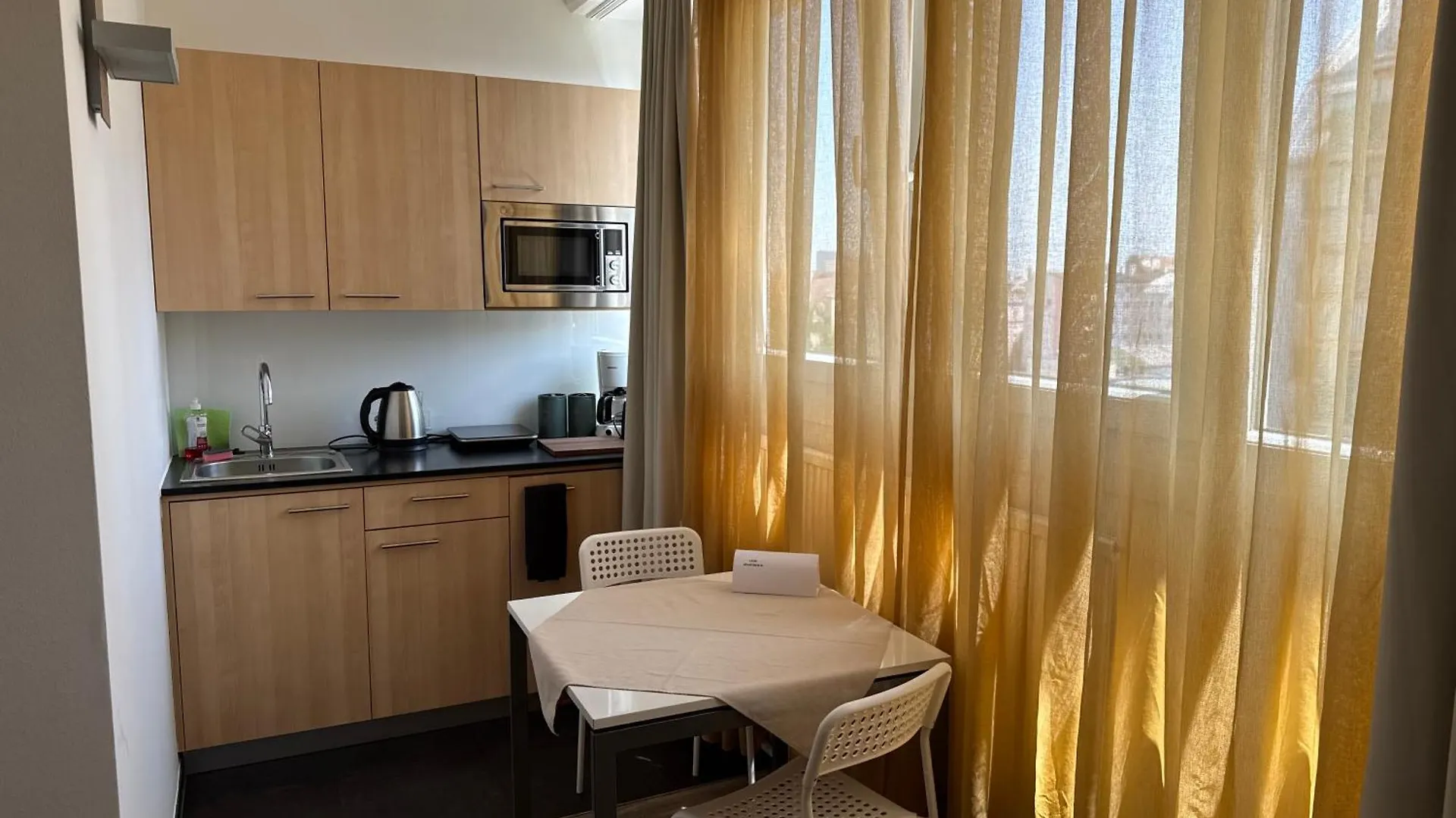 Leon Studio Apartment In Vienna,Three Sleeping Places 오스트리아