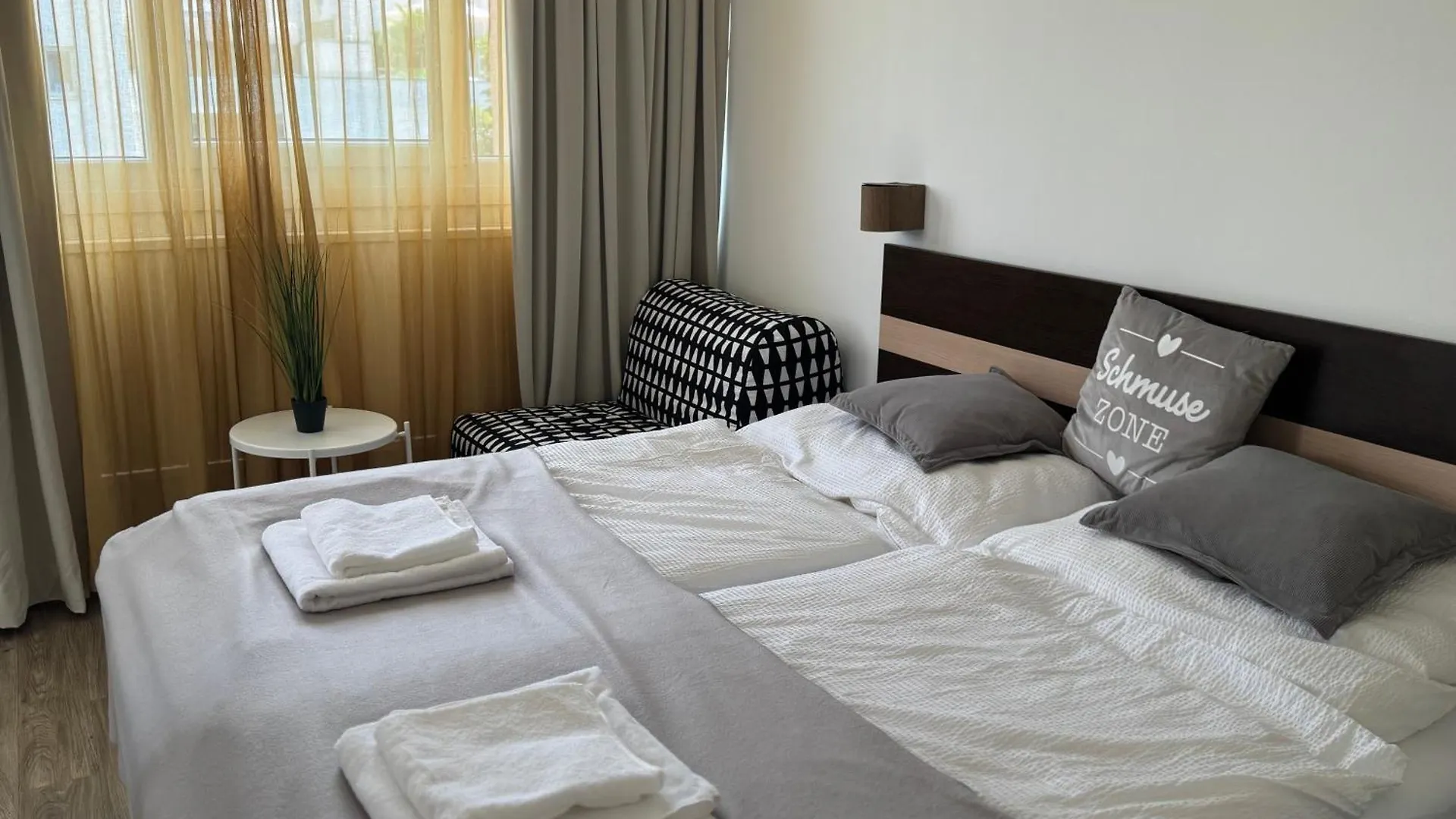 Leon Studio Apartment In Vienna,Three Sleeping Places 오스트리아