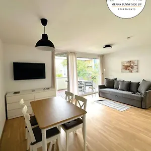 Sunny Side Up Apartament